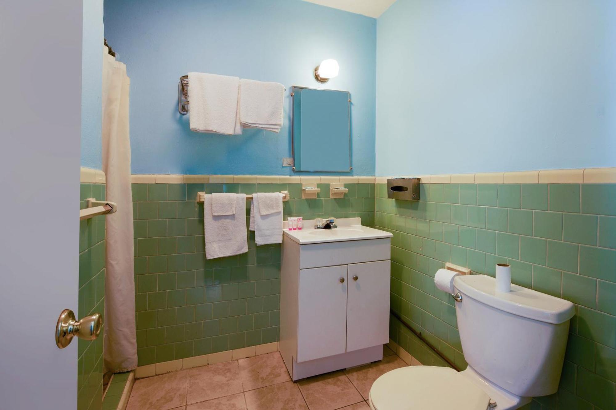 Hotel Salem-roanoke I-81 -listing Partner 2*