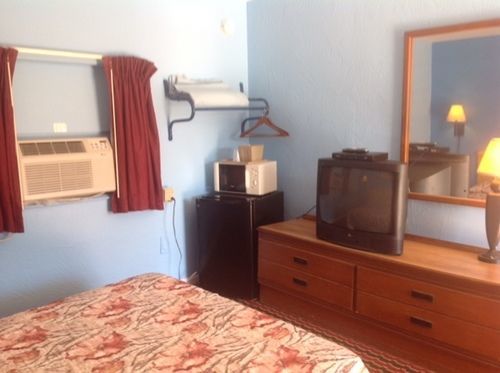 Salem-roanoke I-81 -listing Partner Hotel 2*